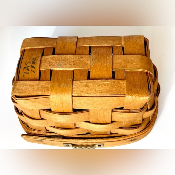 1990 Longaberger hanging basket with hook - Picture 4 of 4